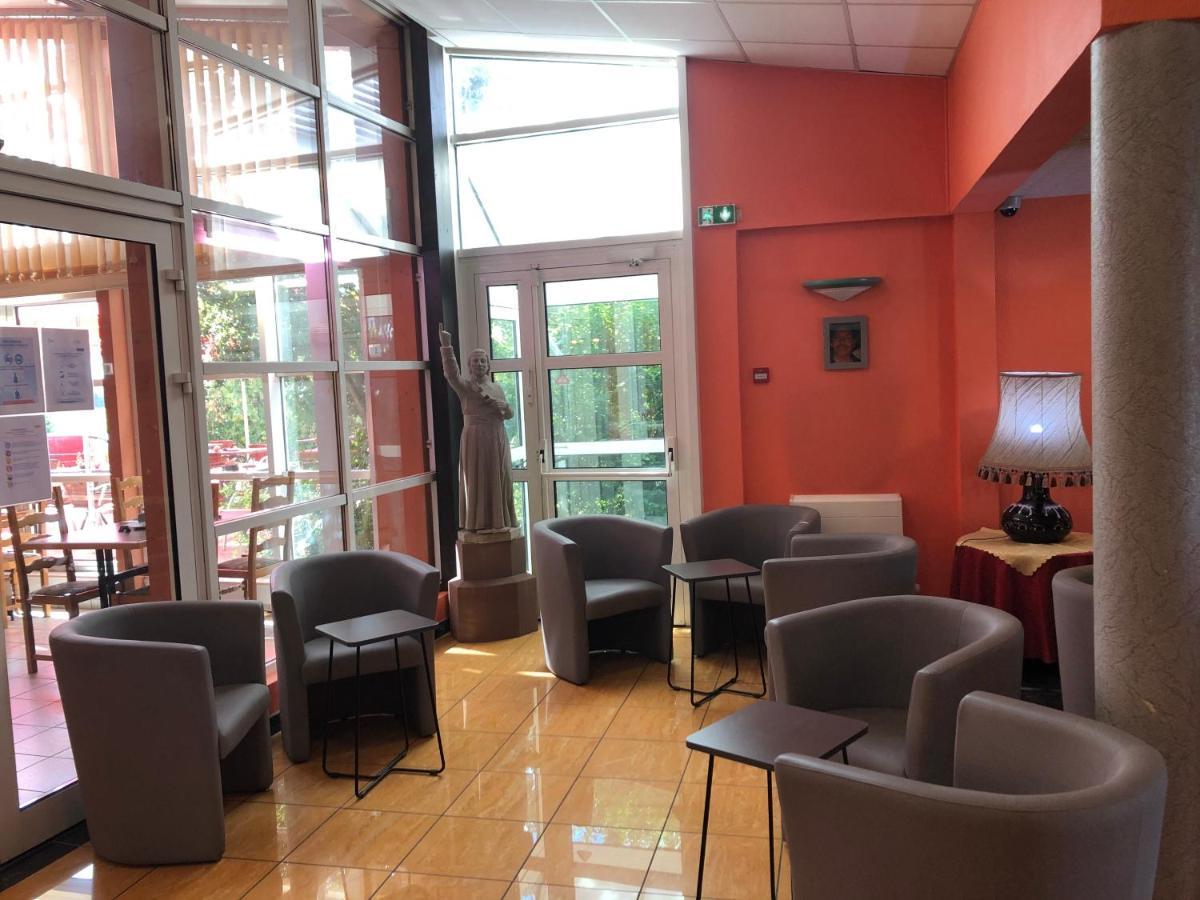 Mittelbronn Logis Hotel Restaurant Saint Augustin מראה חיצוני תמונה