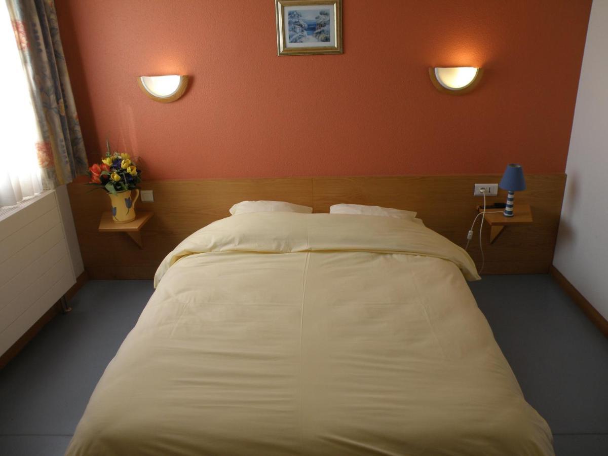 Mittelbronn Logis Hotel Restaurant Saint Augustin מראה חיצוני תמונה