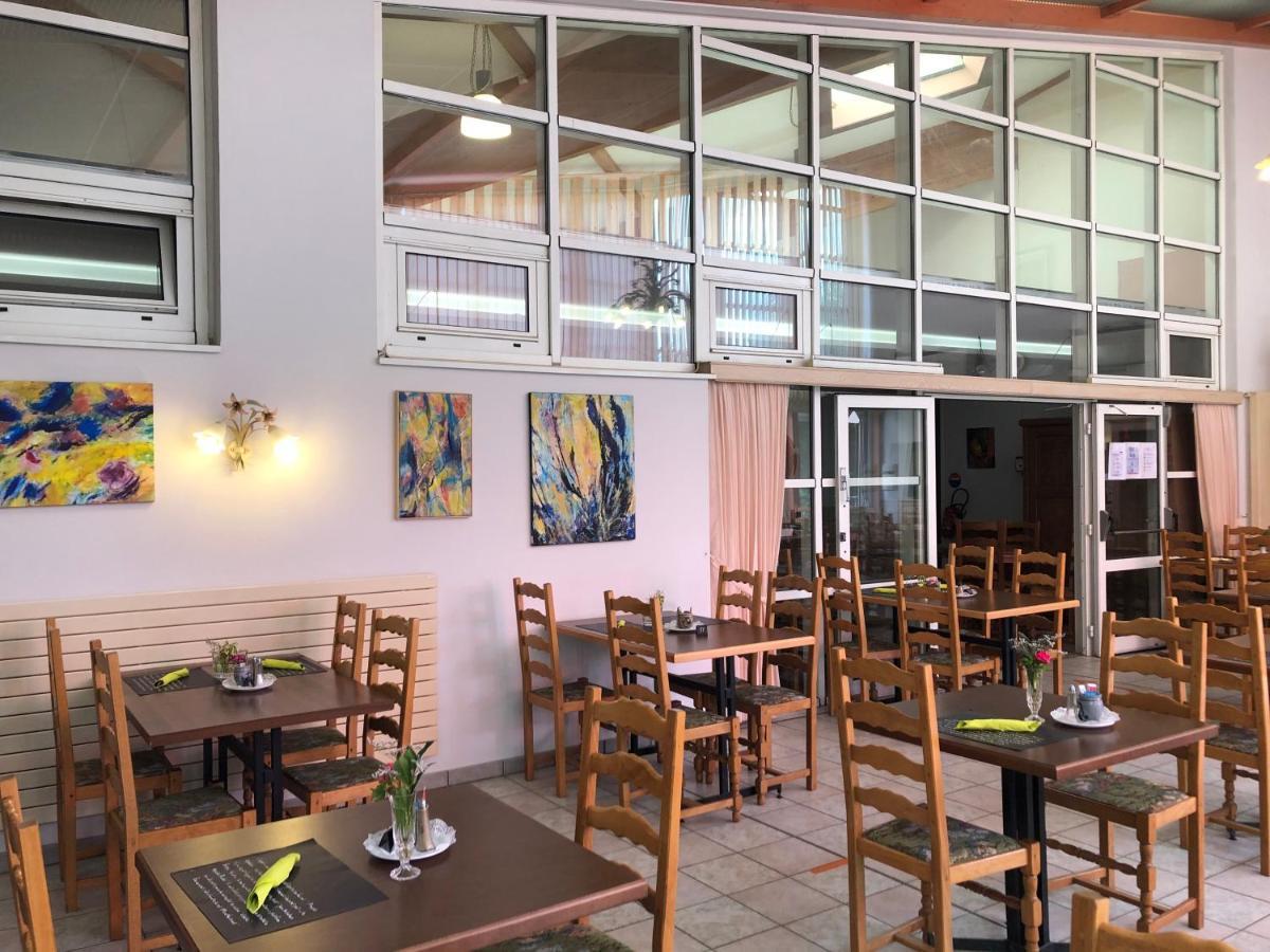 Mittelbronn Logis Hotel Restaurant Saint Augustin מראה חיצוני תמונה